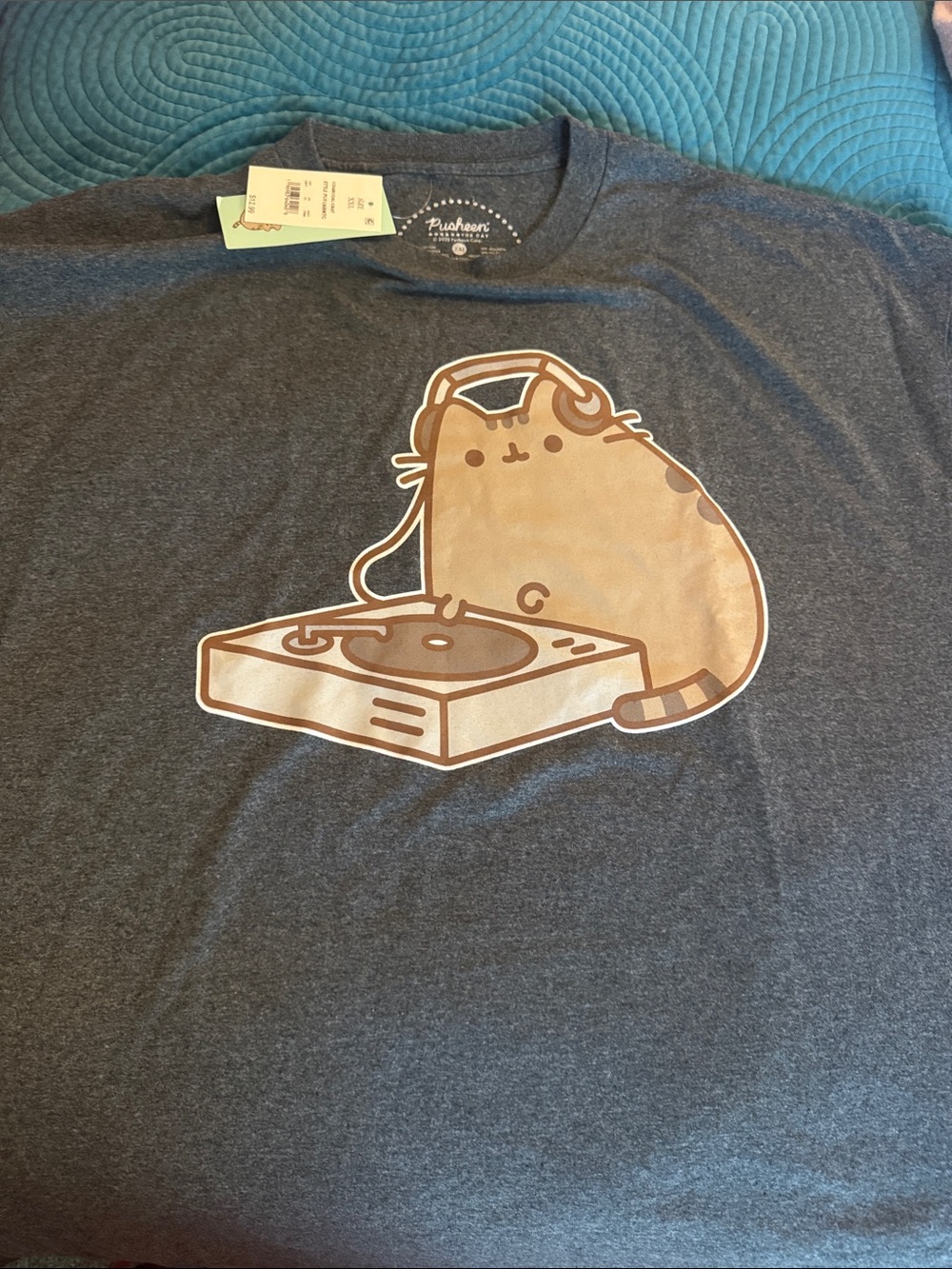 Pusheen DJ Cat Tee - Charcoal with Tan Graphic